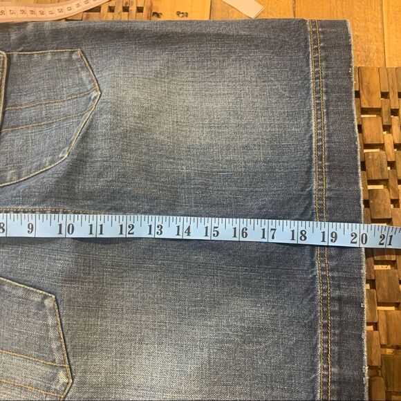 Tommy Hilfiger Distressed Denim A-Line Mini-Skirt, Size 4 - Picture 7 of 7